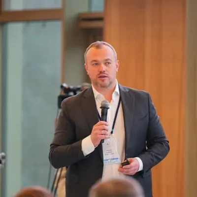 item.name Евгений Грачёв